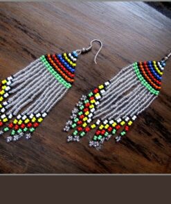 Boucles d'oreilles perlées cascade grise africaine