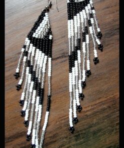 Boucles d'oreilles papillon géométrique d'inspiration africaine
