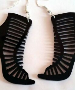 3" strappy shoes