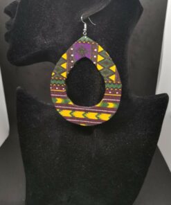 earrings made in wax