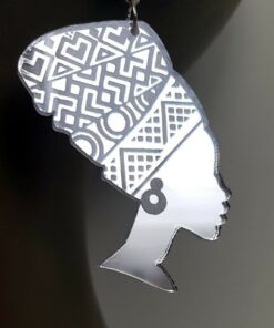 Cleopatra in silver Mirror