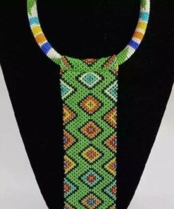 collier de perles africaines