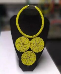 collier de perles africaines