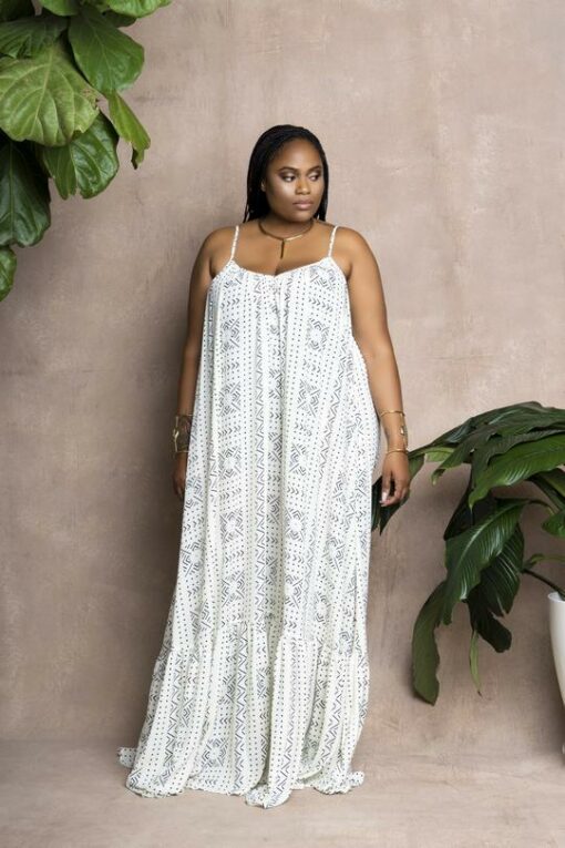 Robe Fanta: Robe Ample Blanche